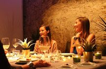 Valencia Old Town Tour with Wine & Tapas in 11th Century Historic Monument