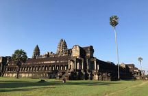 Private Angkor Sunrise Guided Tour