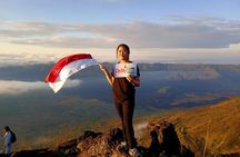 Watch the sunrise from the top of Mount Batur volcano