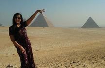 Private Day to Giza Pyramids, Egyptian Museum and camel sunset