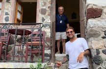 Spanish Santorini private guided tour
