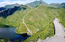 Small Group Tours to the Jingshaling Wall with Options 