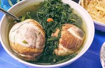 Scooter tour and street food around Buon Ma Thuot city.