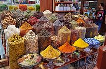 Dubai Walking Tour "Fahidi Area, Dubai Museum, Souks"