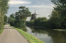 Cheese Clogs Windmills & Countryside Private Tour in Jaguar