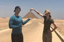 Private tour Giza Pyramids, Grand Egyptian Museum & Local Lunch 