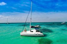 Private Catamaran from Cancun to Isla Mujeres | For up to 25 ppl