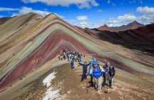 From Cusco: Rainbow Mountain 1-Day + Meals