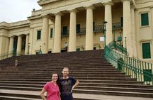 Kolkata tour in private car with guide & lunch for immersive cultural experience