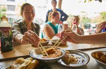 Half-Day Bike Tour of Shanghai Old Town with Food Tasting