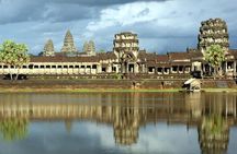 Angkor Wat plus Helicopter ride with Khmer Lunch