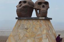 Historical tour Tour at Olduvai Gorge