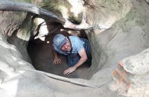 War Remnants Museum and Cu Chi Tunnels Full-Day Private Tour