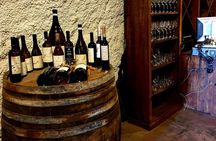 Santorini: 4hrs Small Group Wine Tasting and History Tour