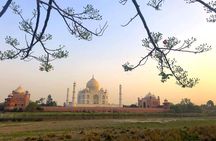 Taj Mahal Sharing Same Day Trip From Delhi Including all 