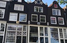 Private Amsterdam Bike Tour with a local guide (also for families)