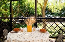 Dining Experience at a local's Home in Stresa with Show Cooking