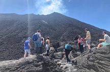 Tour to the active Pacaya Volcano.