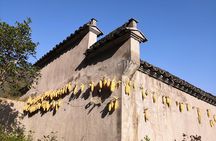 Private Hiking Tour along Xihong Ancient Trail in Huangshan City & Mt. Qiyun