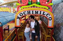 Private Tour: Teotihuacan & Xochimilco in one day