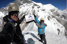 Island Peak Climbing 6160meters on 20 Days 