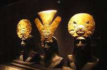 Larco Museum Complete Guided Tour with Transfers (Small Group)