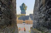 Bali Spectacular Sunset Tour : Uluwatu - Kecak fire dance