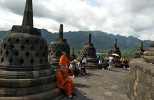 WONDERFULL JOGJA01 (Borobudur+Prambanan+City Tour+lunch 10 hours)