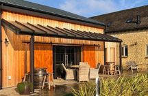 Whisky and Gin Private Tour in the Cotswolds with Driver Guide