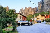 Unforgettable Delphi and Meteora PrivateTour All Inclusive