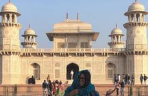 Agra Taj Mahal Budget Tour by Gatimaan Express Train