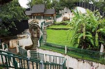 Day trip to two palaces - a tale of mountain-top kings and a murdering queen!