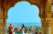 3-Days Luxury Golden Triangle Tour from Delhi includes,Hotel,Guide and A-C Car