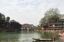 5 Days Zhangjiajie Mountains&Fenghuang Ancient Town Tour(5-star Hotel)
