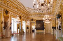 Skip-the-Line Warsaw Royal Castle Private Guided Tour