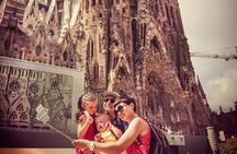 Sagrada Familia and Gaudi Private Tour with Skip the Line Tickets
