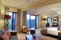 3 Days / 2 Nights Victoria Falls Safari Club Package 