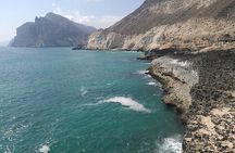 Where Sea Meets Rock: A Scenic Journey to West Salalah’s Shores