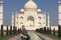 Same Day Taj Mahal Sunrise and Agra Fort Tour from Delhi by Car: All Inclusive 