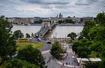 Budapest Luxury Private Tour by Executive Sedan (2-4 hrs)