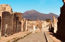 Pompeii Tour with Ticket INCLUDED and Expert Guide
