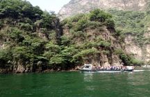 Longqing Gorge Self- Guide Day Trip with English Speaking Driver Service 