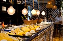 Private Walking Tour & Argentine wine Tasting