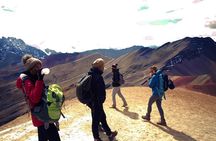 Rainbow Mountain Hike: 1 FULL DAY 