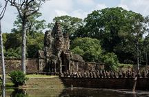 Angkor Wat Small Circuit Tour 