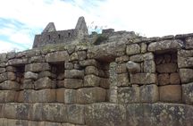 Machu Picchu Private Guide Service from Aguas Calientes