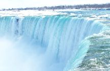Niagara at a Glance Tour with Maid of the Mist Boat Cruise
