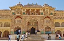 Jaipur Tour From Delhi By Private Car with Guide and Lunch 