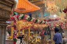 Temple Tour-where you Eat, Learn how to Pray and Love. 