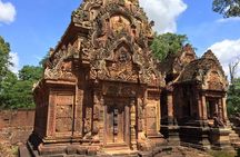 Private One Day Tour to Lady Temple & Kbal Spean